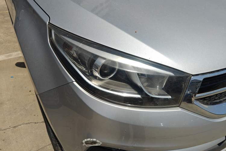 Used Chery Tiggo 3 2014 1.6L Manual Zhishang Edition Right Front Headlight