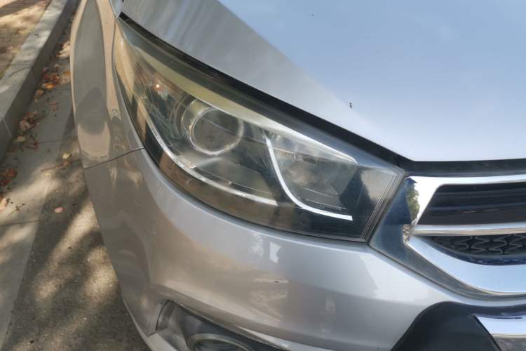 Used Chery Tiggo 3 2014 1.6L Manual Zhishang Edition Right Front Headlight