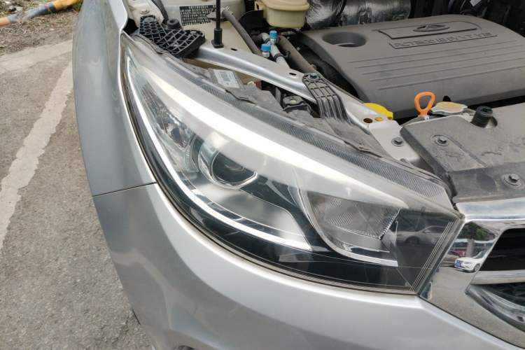 Used Chery Tiggo 3 2014 1.6L Manual Zhishang Edition Right Front Headlight