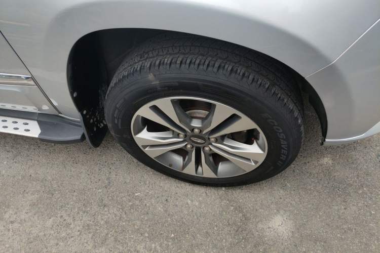 Used Chery Tiggo 3 2014 1.6L Manual Zhishang Edition Right Front Wheel Hub