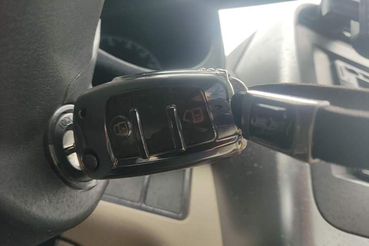 Used Chery Tiggo 3 2014 1.6L CVT ZhiShang Edition Vehicle Key