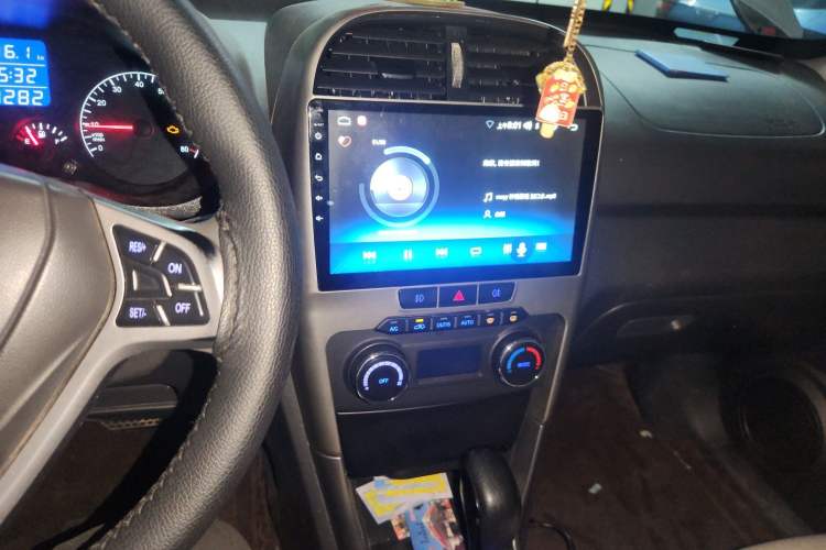Used Chery Tiggo 3 2014 1.6L CVT ZhiShang Edition Audio And AC Panel