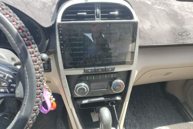 Used Chery Tiggo 3 2014 1.6L CVT Luxury Edition Audio And AC Panel