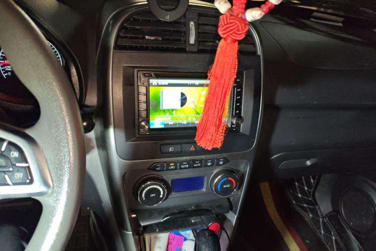 Used Chery Tiggo 3 2014 1.6L CVT ZhiShang Edition Audio And AC Panel
