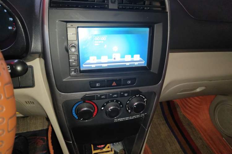Used Chery Tiggo 3 2014 1.6L Manual Fashion Edition Audio And AC Panel