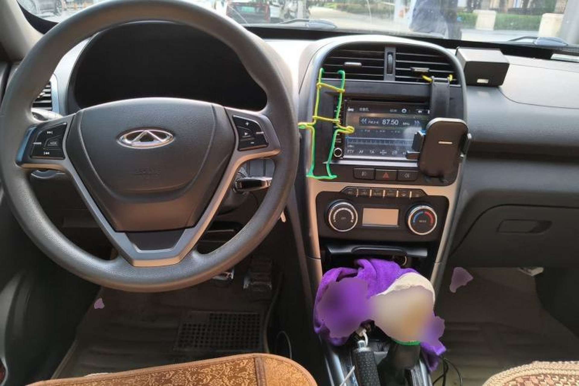 Used Chery Tiggo 3 2014 1.6L Manual Zhishang Edition Center Console