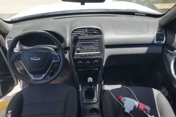 Used Chery Tiggo 3 2014 1.6L Manual Fashion Edition Center Console