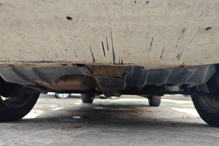 Used Chery Tiggo 3 2014 1.6L Manual Zhishang Edition Chassis Front