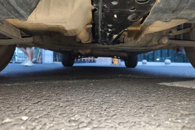 Used Chery Tiggo 3 2014 1.6L Manual Zhishang Edition Chassis Front
