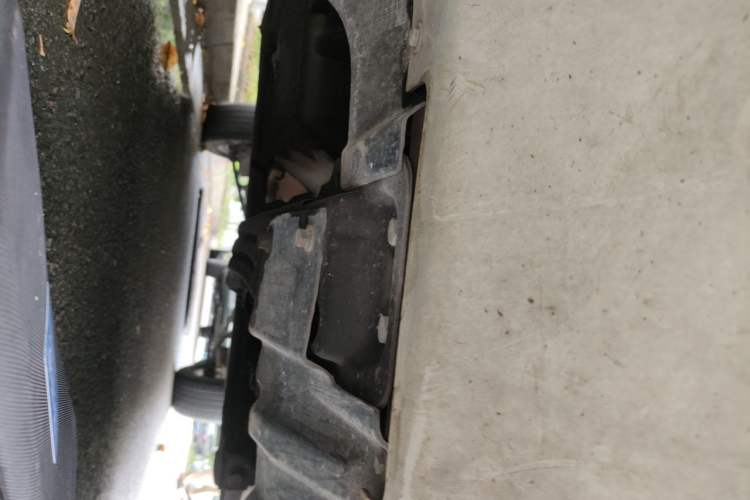 Used Chery Tiggo 3 2014 1.6L Manual Zhishang Edition Chassis Front
