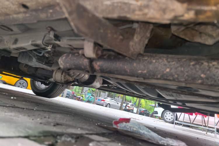 Used Chery Tiggo 3 2014 1.6L Manual Zhishang Edition Chassis Rear Left