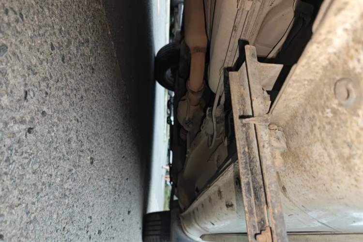 Used Chery Tiggo 3 2014 1.6L Manual Zhishang Edition Chassis Rear Right