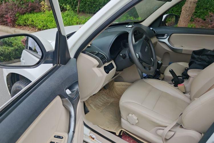 Used Chery Tiggo 3 2014 1.6L Manual Zhishang Edition Driver Seat