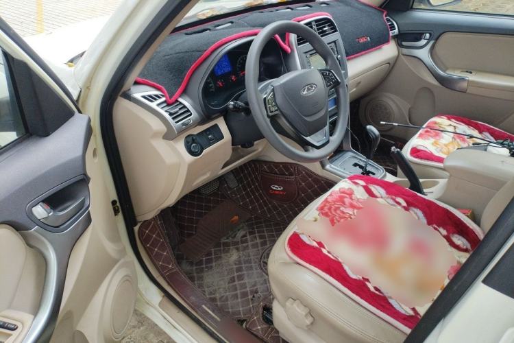 Used Chery Tiggo 3 2014 1.6L CVT ZhiShang Edition Driver Seat
