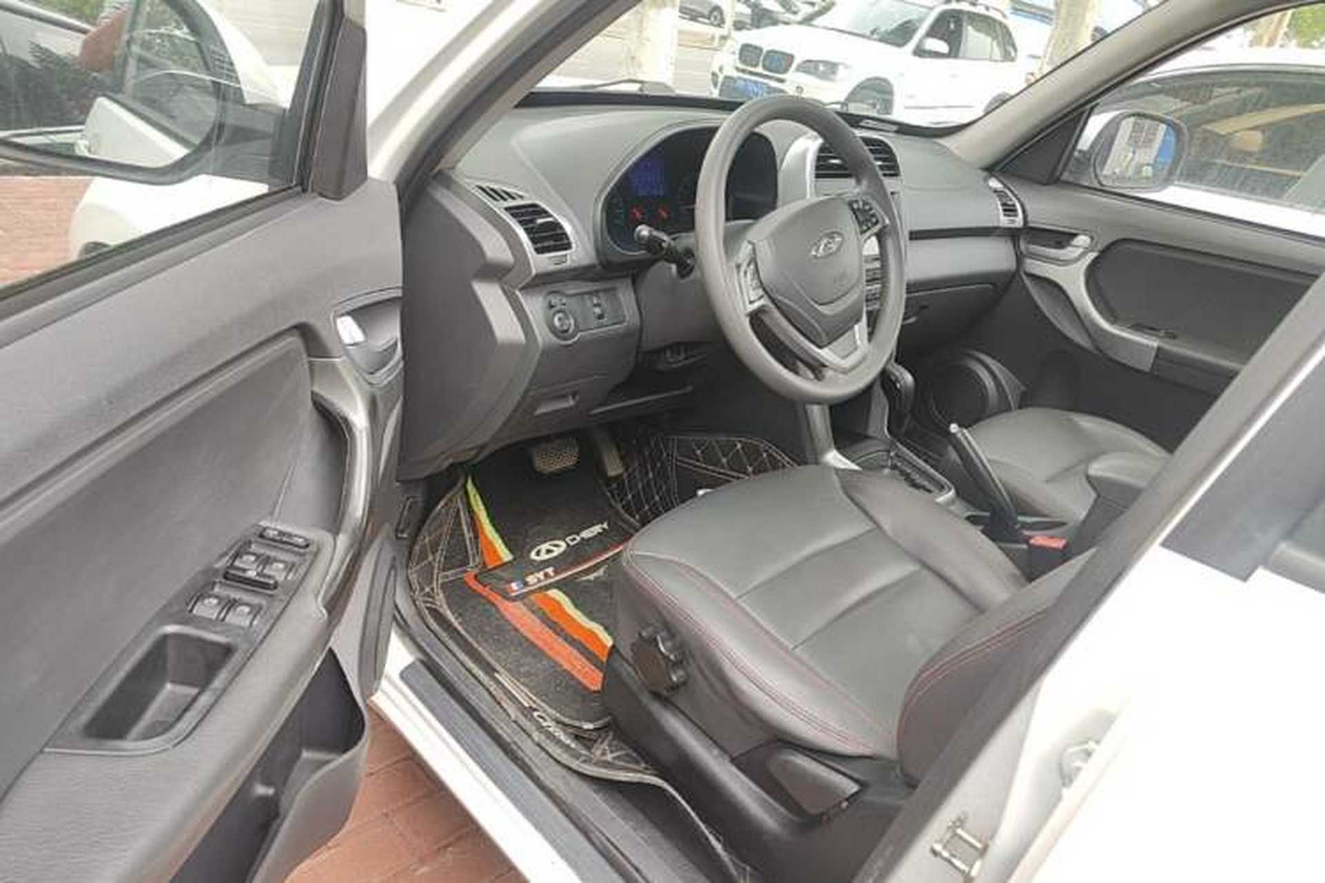Used Chery Tiggo 3 2014 1.6L CVT ZhiShang Edition Driver Seat