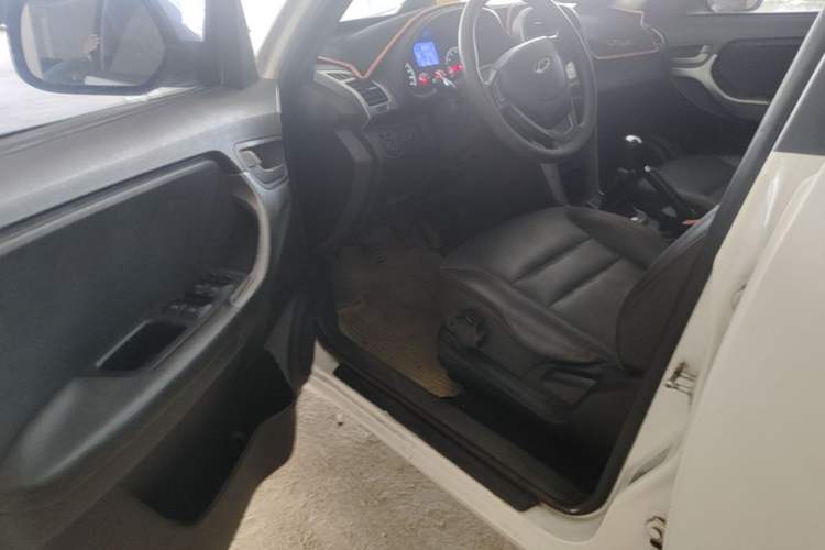 Used Chery Tiggo 3 2014 1.6L Manual Zhishang Edition Driver Seat