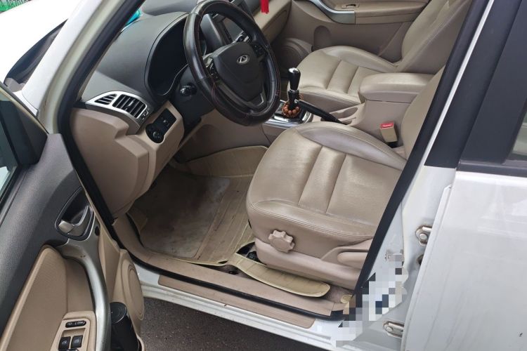 Used Chery Tiggo 3 2014 1.6L Manual Luxury Edition Driver Seat
