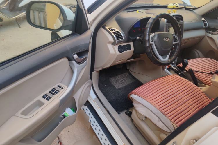 Used Chery Tiggo 3 2014 1.6L CVT Fashion Edition Driver Seat