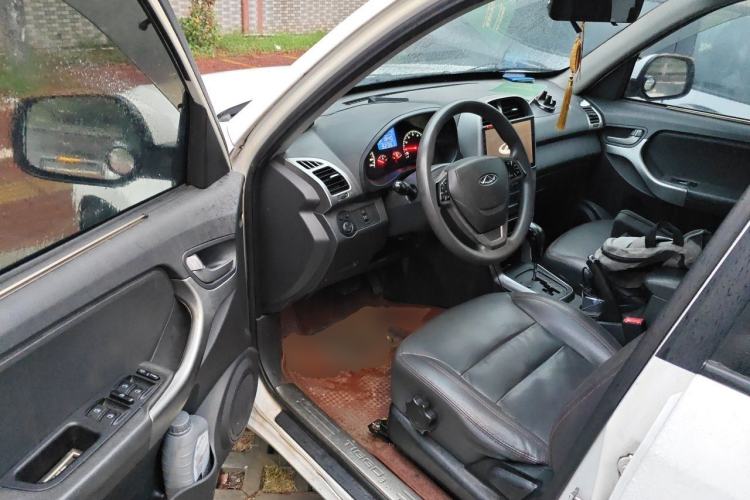 Used Chery Tiggo 3 2014 1.6L CVT ZhiShang Edition Driver Seat
