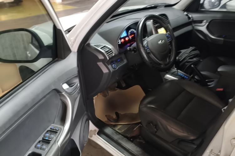 Used Chery Tiggo 3 2014 1.6L CVT ZhiShang Edition Driver Seat