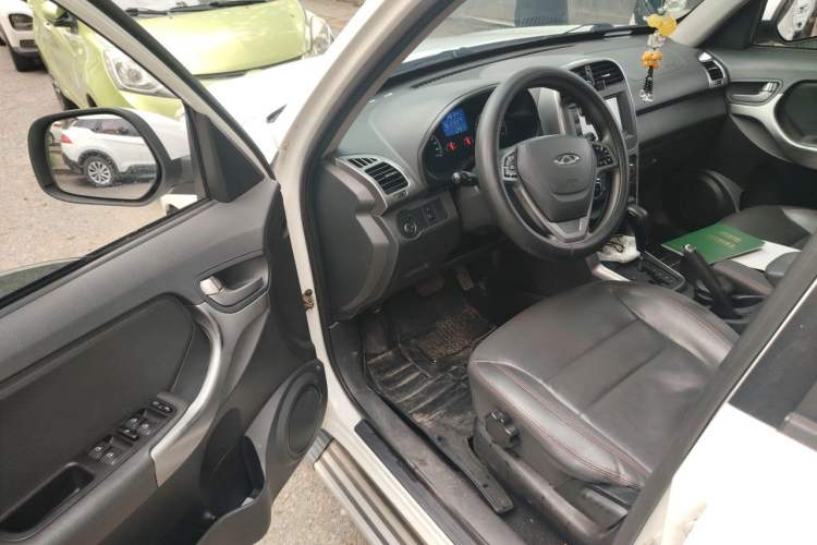 Used Chery Tiggo 3 2014 Magic Edition 1.6L CVT Smart Version Driver Seat