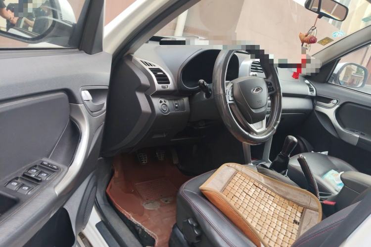 Used Chery Tiggo 3 2014 1.6L Manual Zhishang Edition Driver Seat