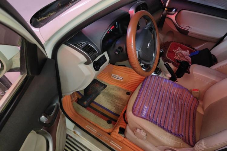 Used Chery Tiggo 3 2014 1.6L Manual Fashion Edition Driver Seat