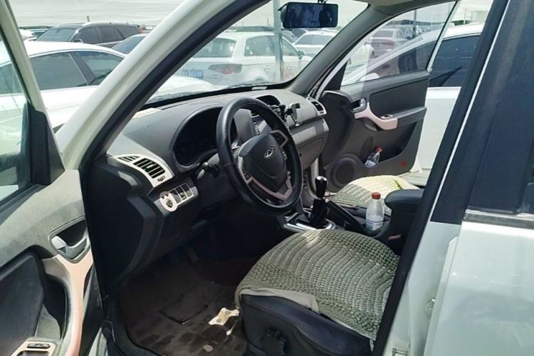 Used Chery Tiggo 3 2014 1.6L Manual Zhishang Edition Driver Seat