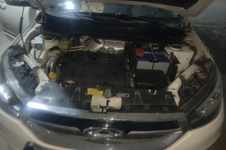 Used Chery Tiggo 3 2014 1.6L CVT ZhiShang Edition Engine Bay