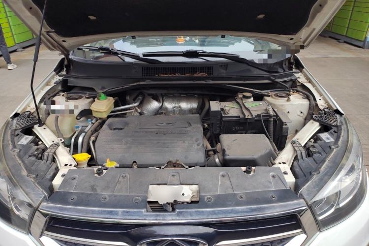 Used Chery Tiggo 3 2014 1.6L CVT ZhiShang Edition Engine Bay