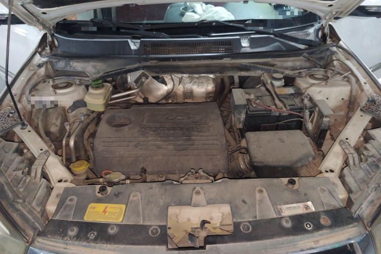 Used Chery Tiggo 3 2014 1.6L CVT ZhiShang Edition Engine Bay