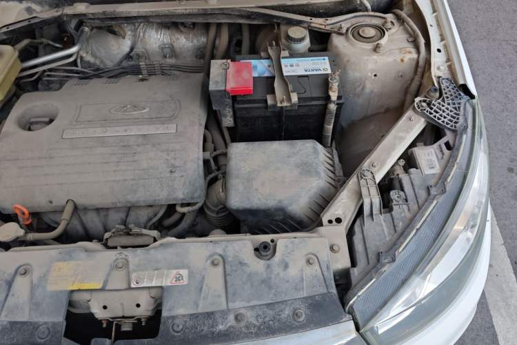 Used Chery Tiggo 3 2014 1.6L Manual Zhishang Edition Engine Bay Left