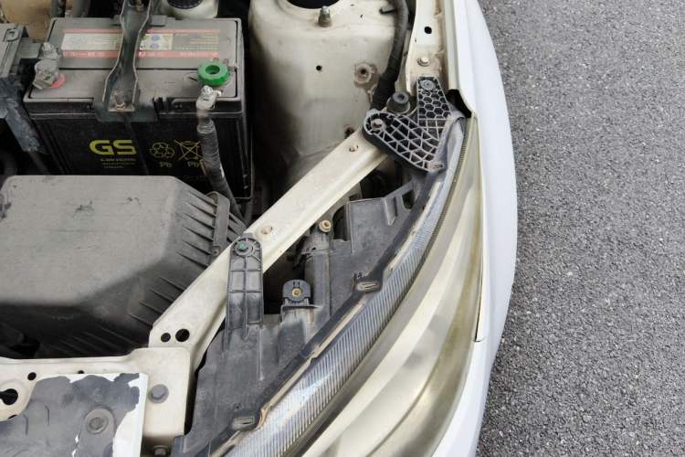 Used Chery Tiggo 3 2014 1.6L Manual Zhishang Edition Engine Bay Left