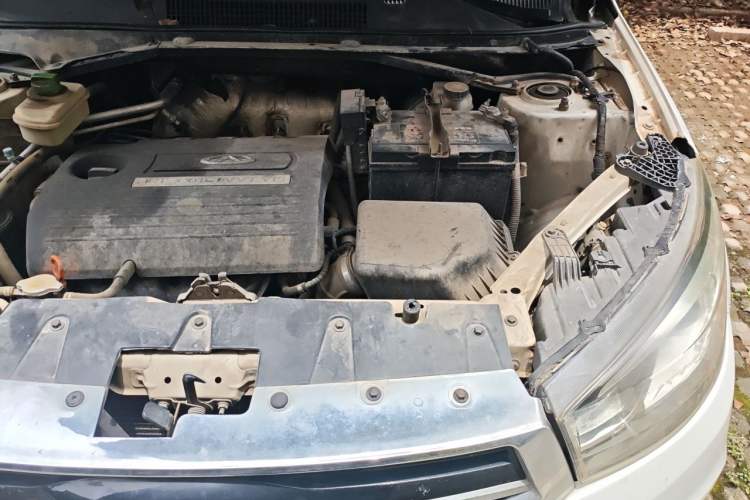 Used Chery Tiggo 3 2014 1.6L Manual Zhishang Edition Engine Bay Left