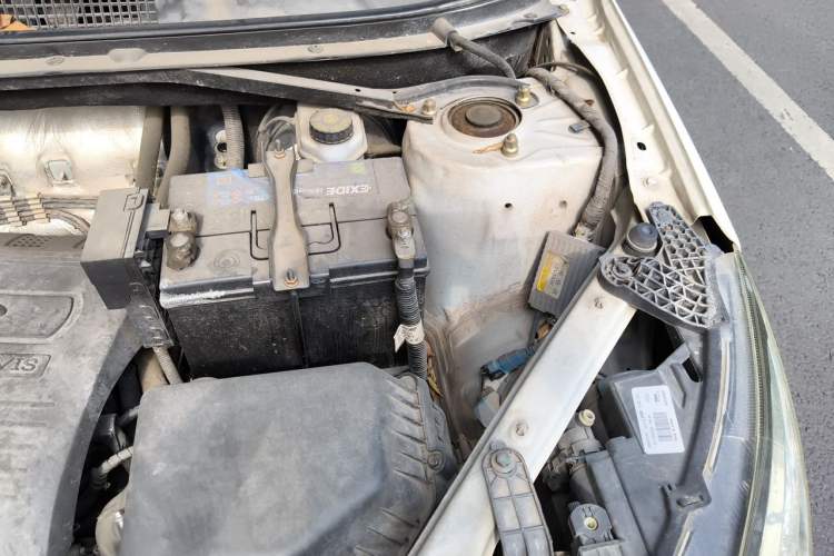 Used Chery Tiggo 3 2014 1.6L Manual Zhishang Edition Engine Bay Left