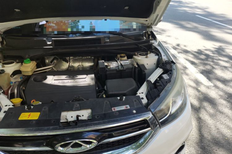 Used Chery Tiggo 3 2014 1.6L CVT ZhiShang Edition Engine Bay Left