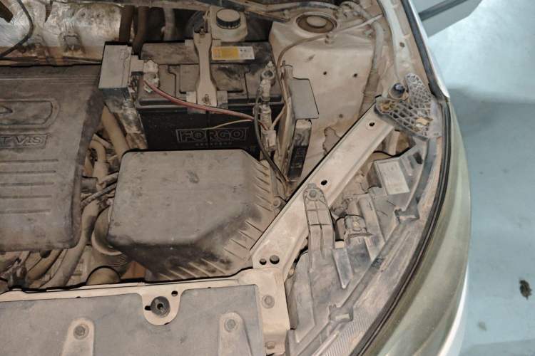 Used Chery Tiggo 3 2014 1.6L CVT ZhiShang Edition Engine Bay Left