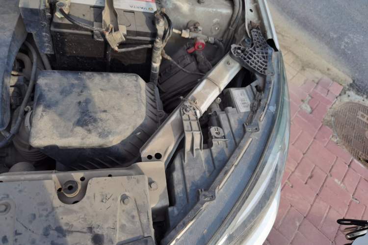 Used Chery Tiggo 3 2014 1.6L Manual Zhishang Edition Engine Bay Left