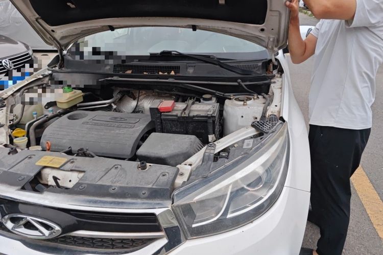 Used Chery Tiggo 3 2014 1.6L Manual Zhishang Edition Engine Bay Left
