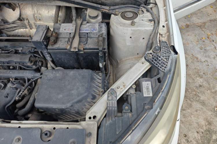 Used Chery Tiggo 3 2014 1.6L Manual Zhishang Edition Engine Bay Left