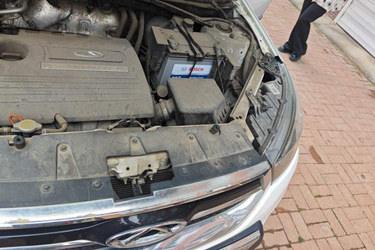 Used Chery Tiggo 3 2014 1.6L CVT Luxury Edition Engine Bay Left