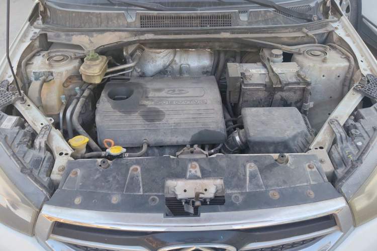 Used Chery Tiggo 3 2014 1.6L Manual Zhishang Edition Engine Bay