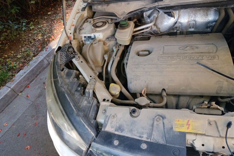 Used Chery Tiggo 3 2014 1.6L Manual Zhishang Edition Engine Bay Right