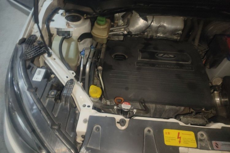 Used Chery Tiggo 3 2014 1.6L CVT ZhiShang Edition Engine Bay Right
