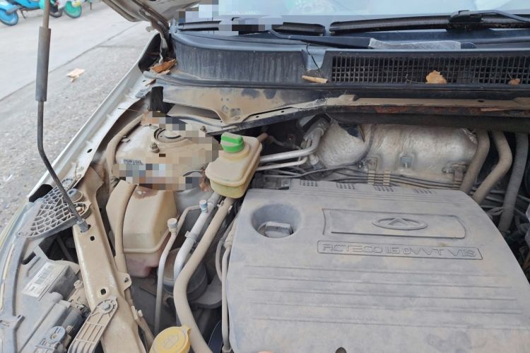 Used Chery Tiggo 3 2014 1.6L Manual Zhishang Edition Engine Bay Right