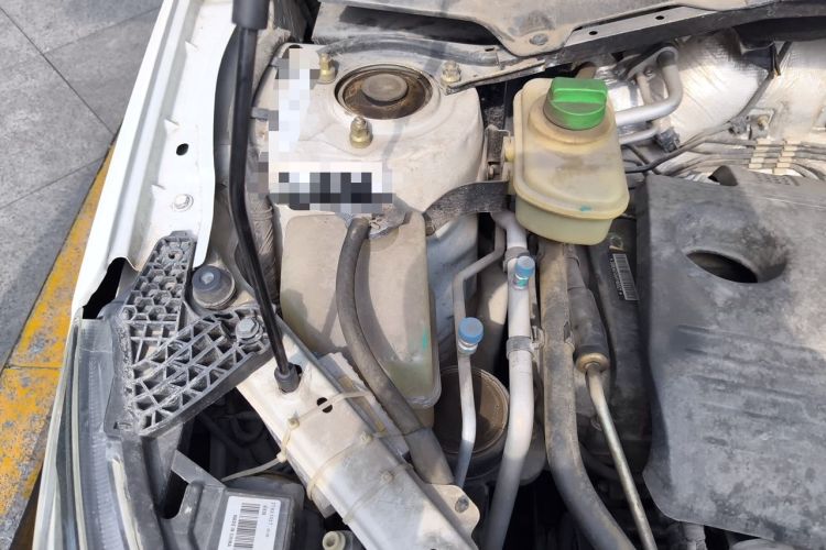 Used Chery Tiggo 3 2014 1.6L Manual Zhishang Edition Engine Bay Right