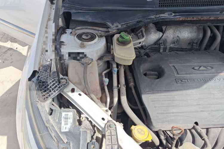 Used Chery Tiggo 3 2014 1.6L Manual Zhishang Edition Engine Bay Right