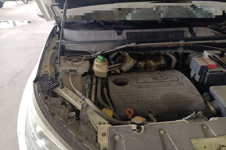Used Chery Tiggo 3 2014 1.6L Manual Zhishang Edition Engine Bay Right