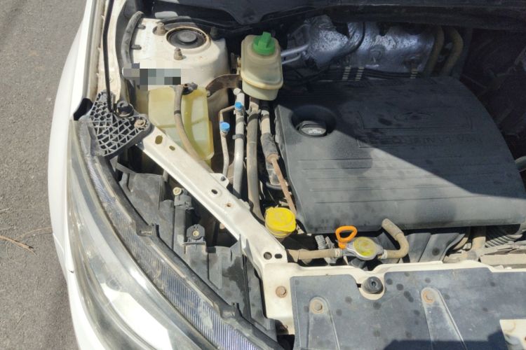 Used Chery Tiggo 3 2014 1.6L CVT Luxury Edition Engine Bay Right