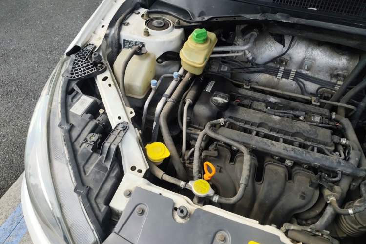 Used Chery Tiggo 3 2014 1.6L Manual Fashion Edition Engine Bay Right